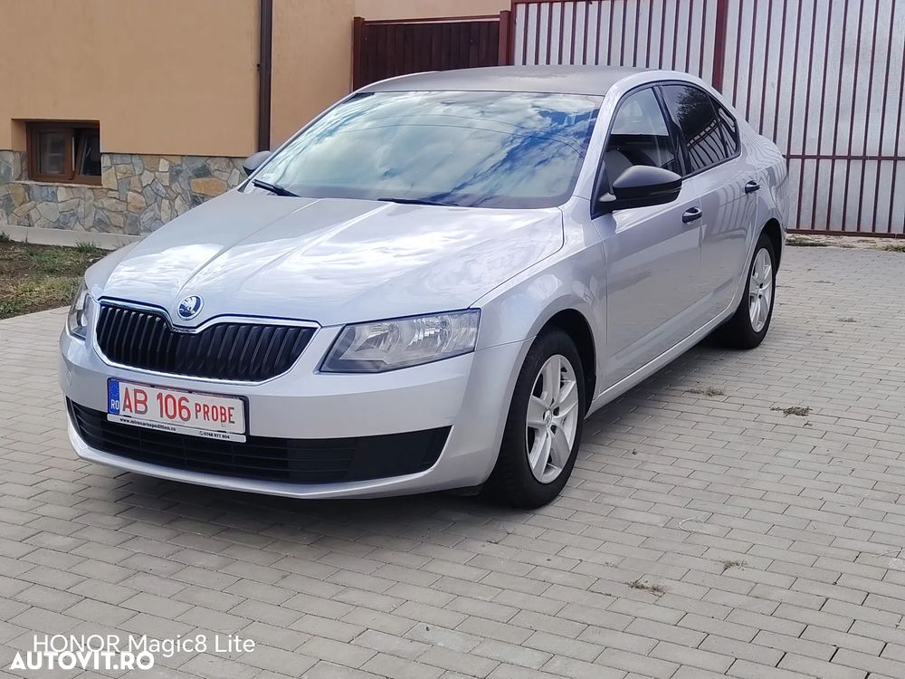 Skoda Octavia 1.4 TSI ACTIVE - 2