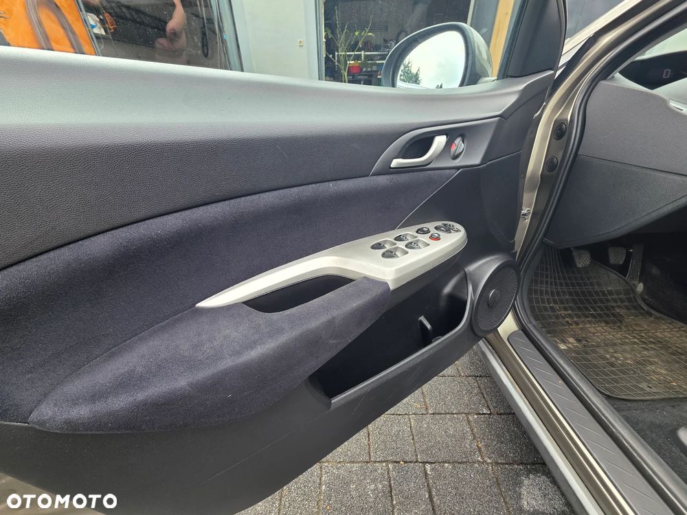 Honda Civic 1.4 Comfort - 7