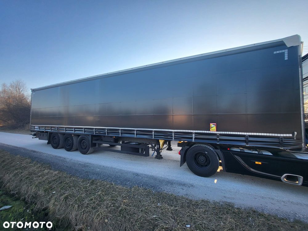 Schmitz Cargobull - 1