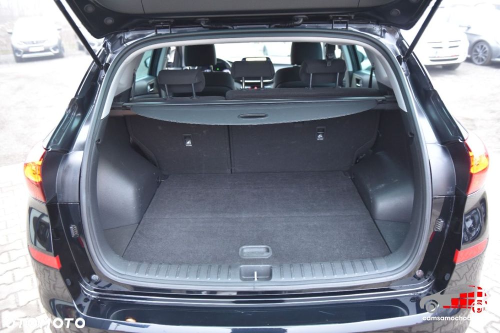 Hyundai Tucson 1.6 GDI BlueDrive Style 2WD - 18