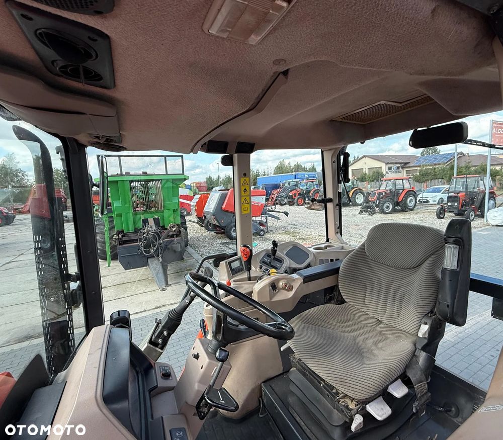 Kubota M130X - 11