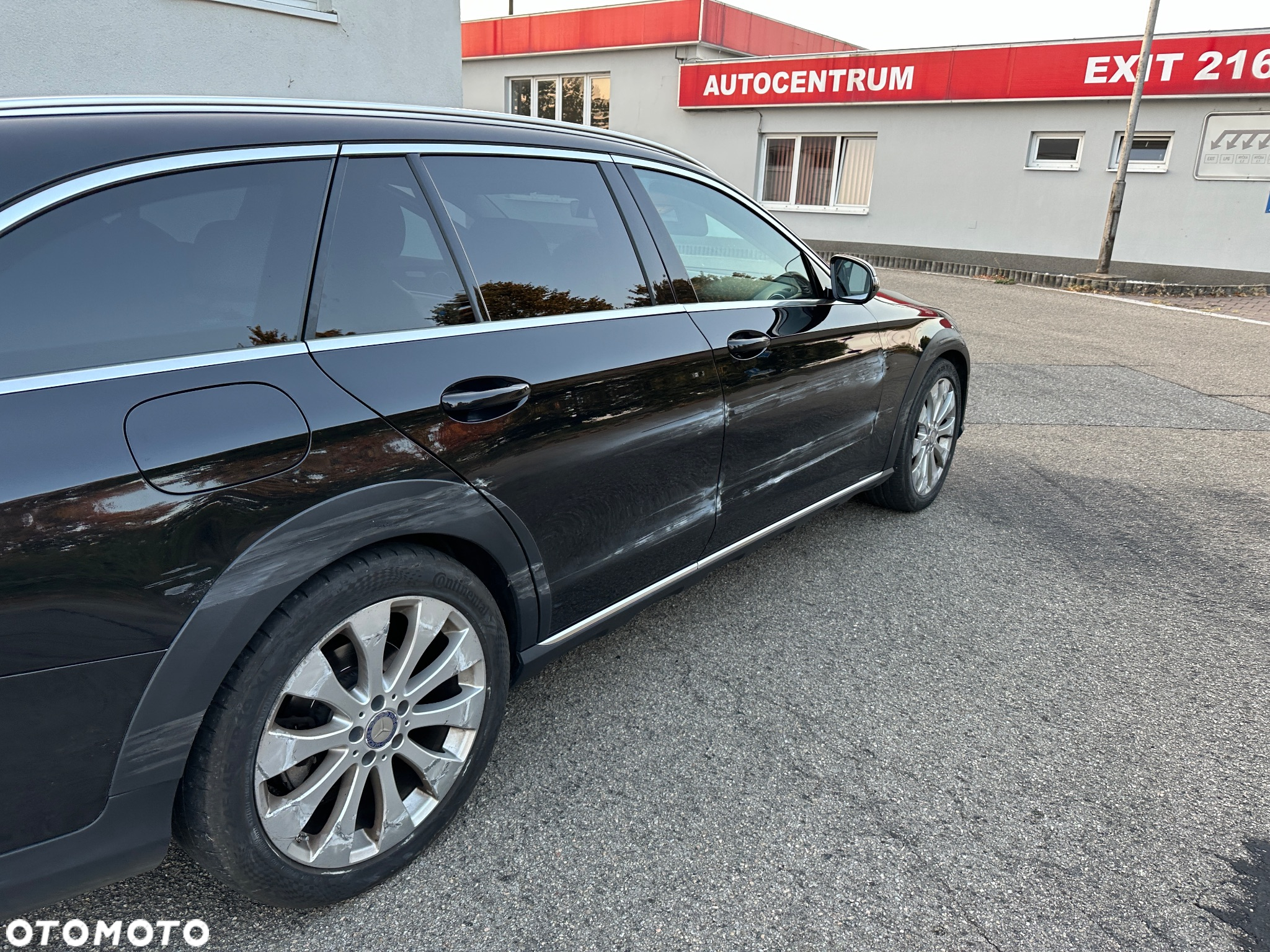 Mercedes-Benz Klasa E 220 d 4Matic T All-Terrain 9G-TRONIC Avantgarde - 15