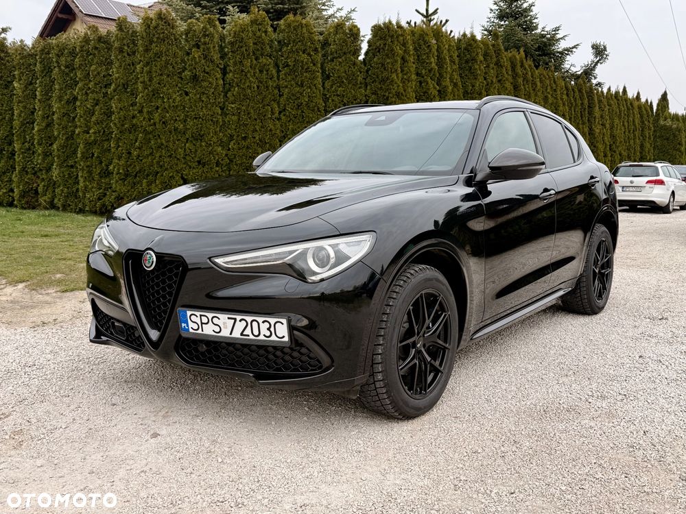 Alfa Romeo Stelvio 2.0 Turbo 16V AT8-Q4 Estrema - 1