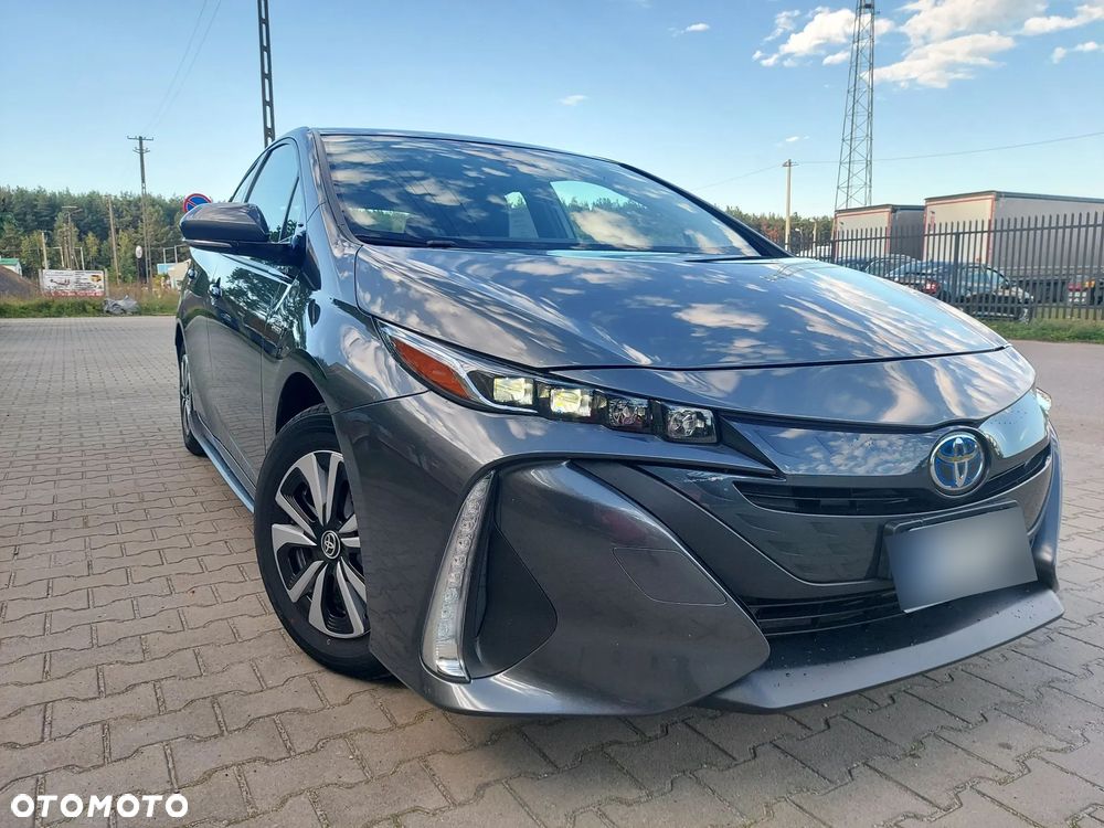 Toyota Prius Plug-in Hybrid Executive - 1