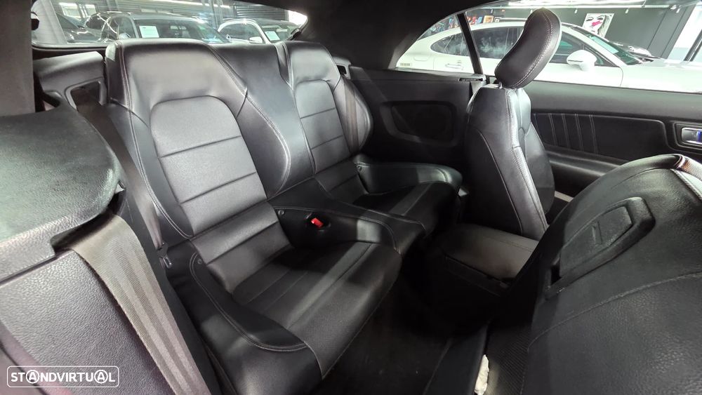 Ford Mustang Cabrio 2.3 Eco Boost - 25