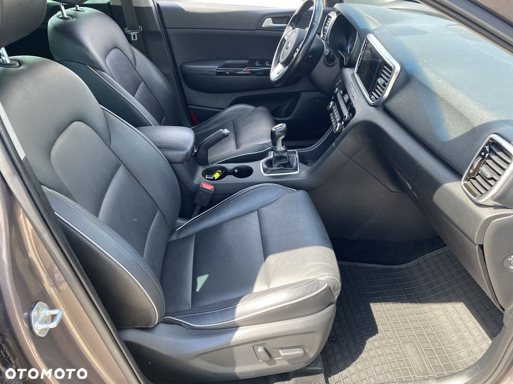 Kia Sportage - 17