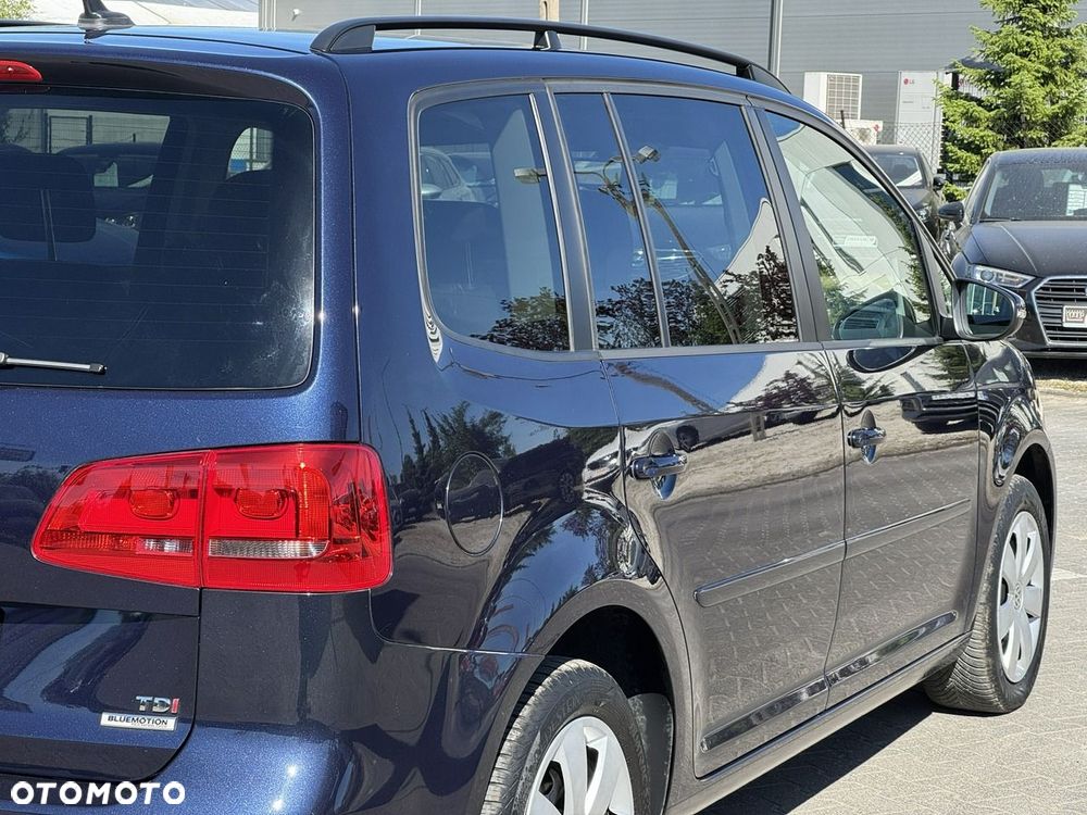 Volkswagen Touran 1.6 TDI DPF BlueMotion Technology DSG Comfortline - 9