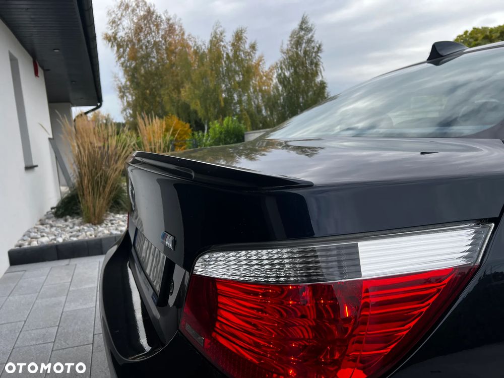 BMW Seria 5 523i - 9