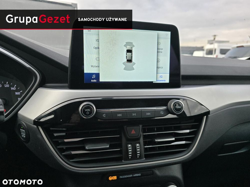 Ford Kuga - 22