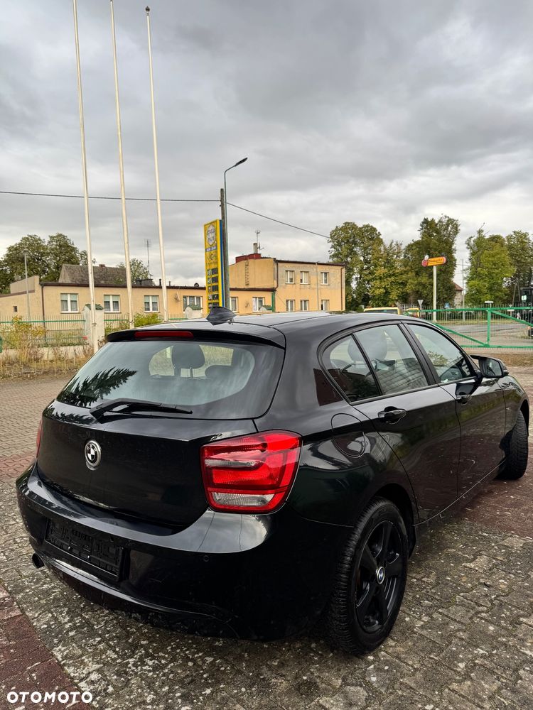 BMW Seria 1 116i - 2