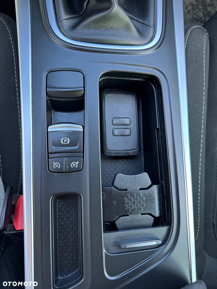Renault Megane - 18