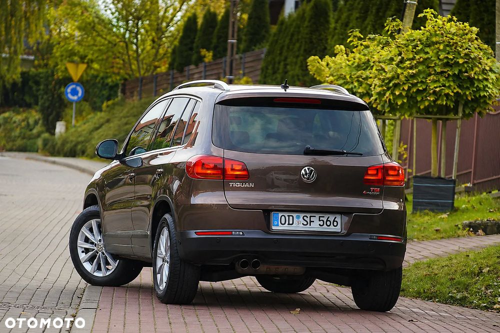 Volkswagen Tiguan 2.0 TSI 4Mot Sport&Style DSG - 2