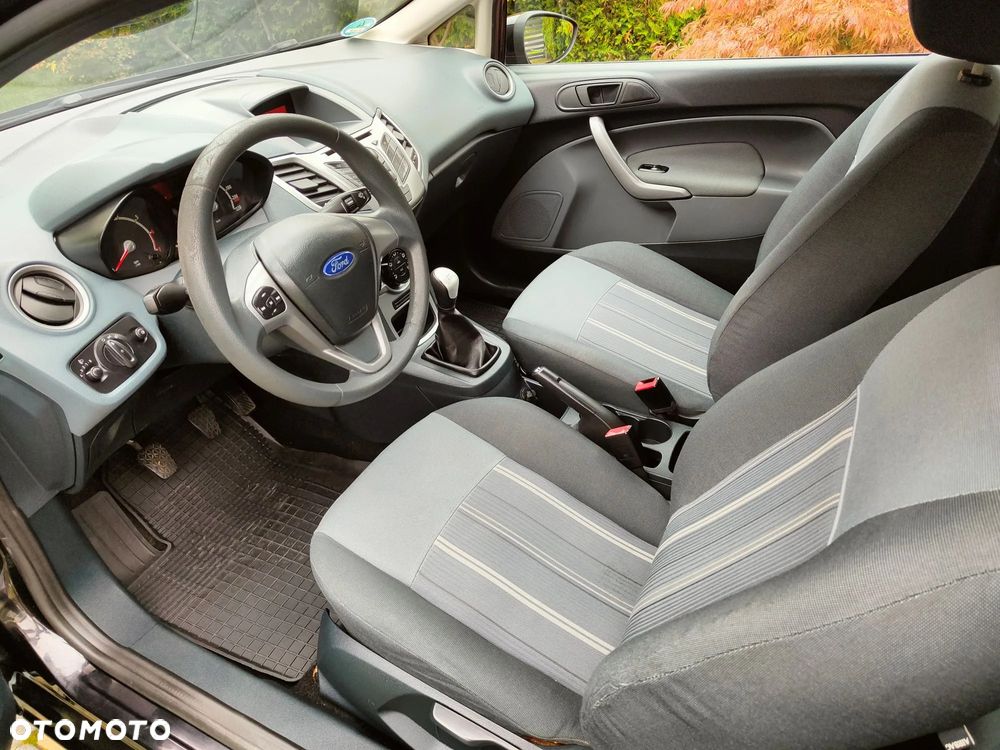 Ford Fiesta 1.25 Ambiente - 9