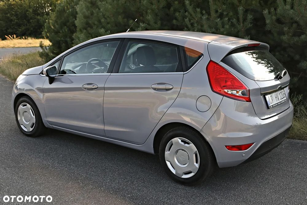 Ford Fiesta 1.6 TDCi Champions Edition - 26