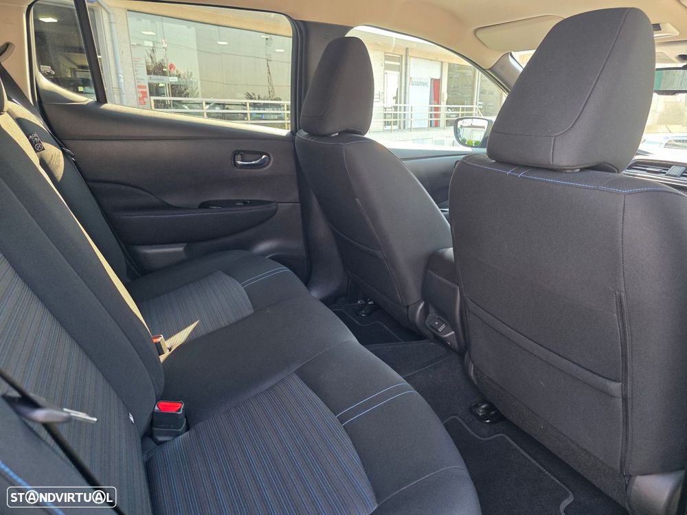 Nissan Leaf N-Connecta Full Led - 25