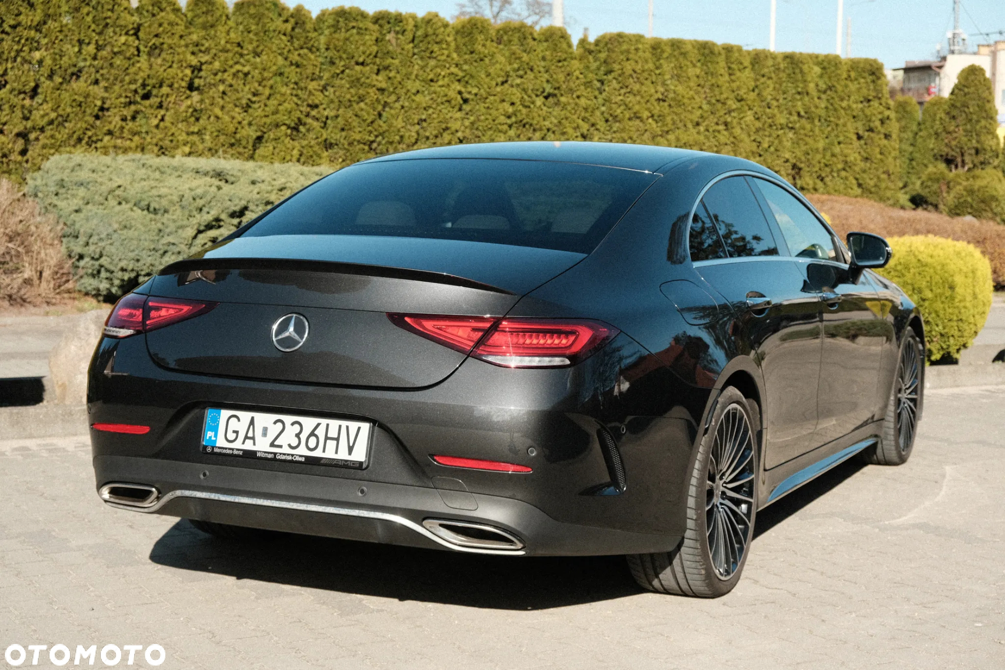 Mercedes-Benz CLS - 4