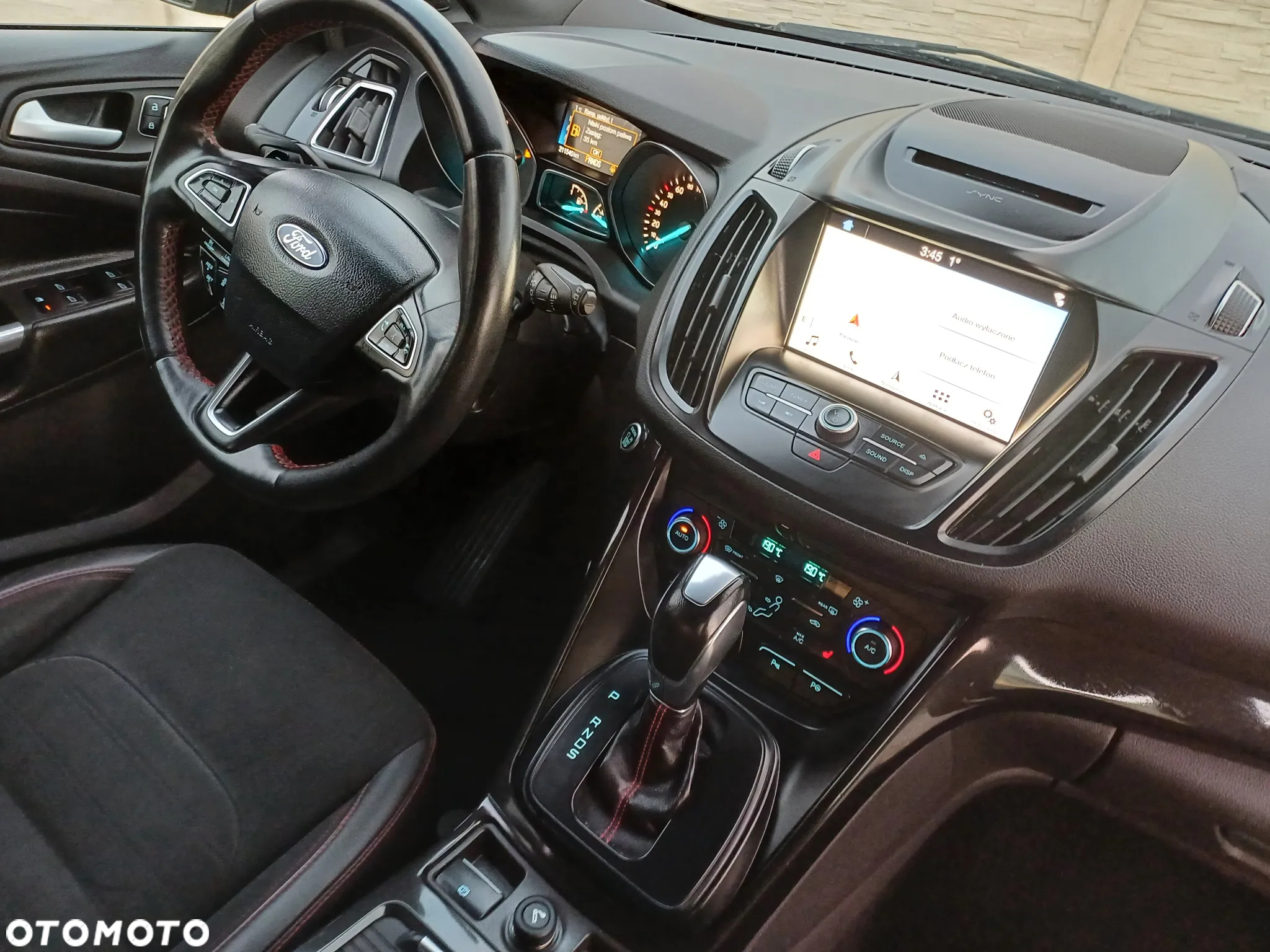 Ford Kuga 2.0 TDCi AWD ST-Line - 24