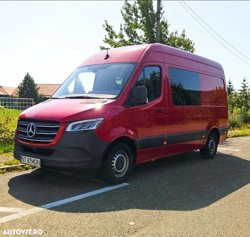Mercedes-Benz Sprinter - 1
