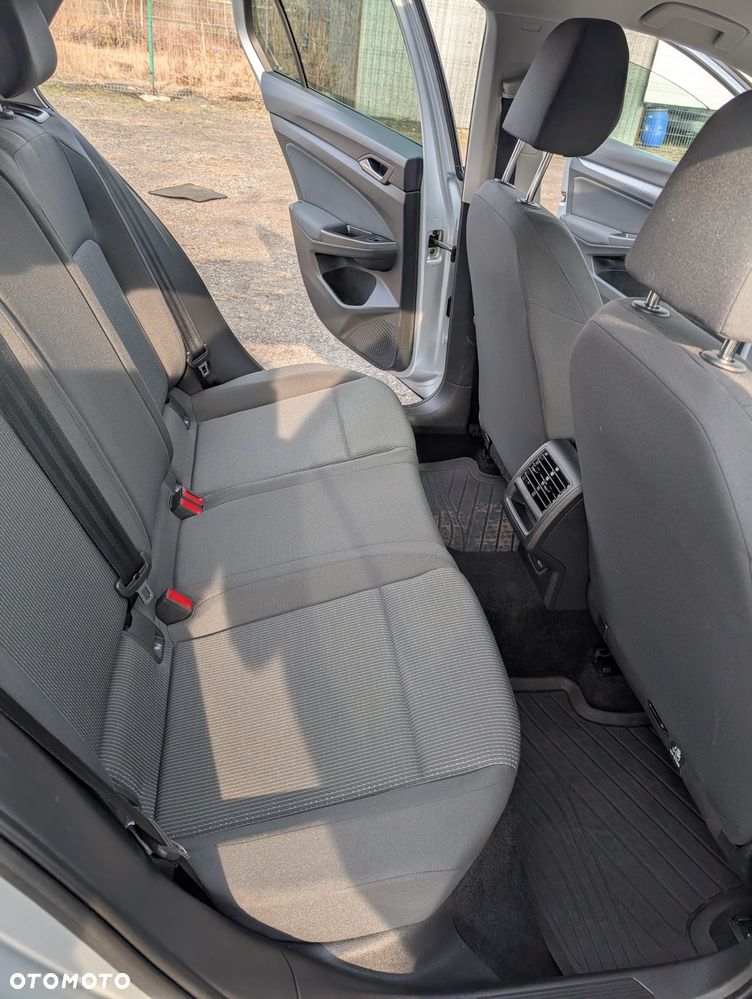 Volkswagen Golf 2.0 TDI Life - 25