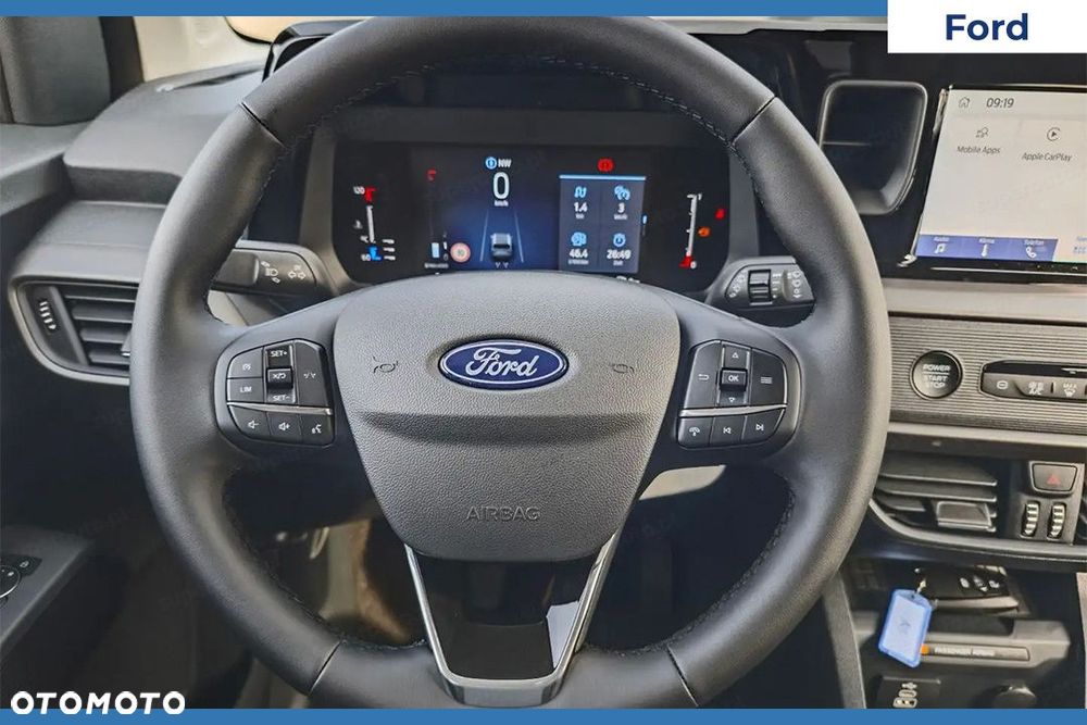 Ford Tourneo Courier - 10