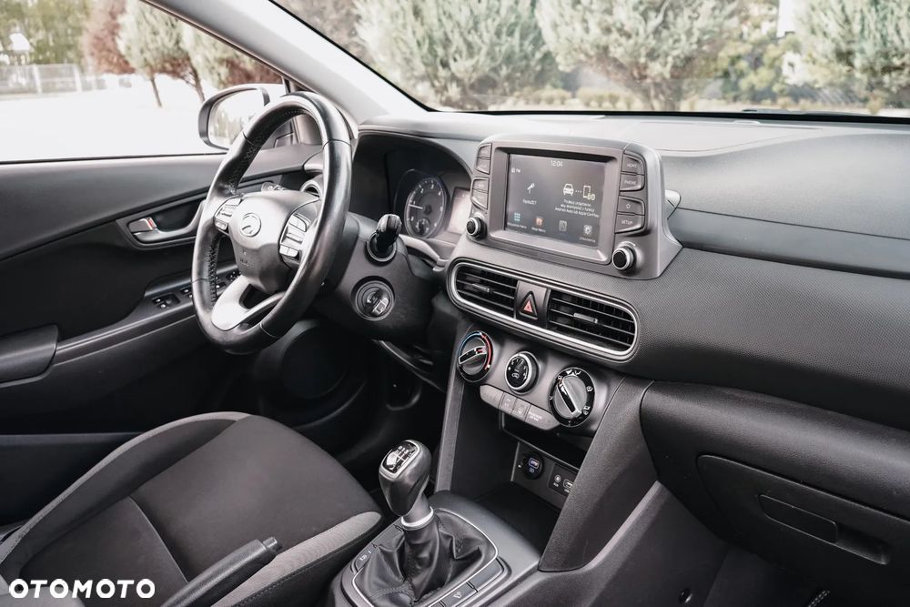 Hyundai Kona - 22