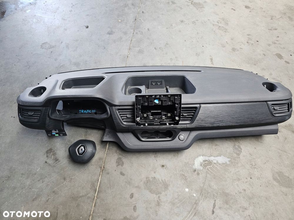 renault trafic iv deska rozdzielcza konsola airbag x2 komplet demontaż - 1