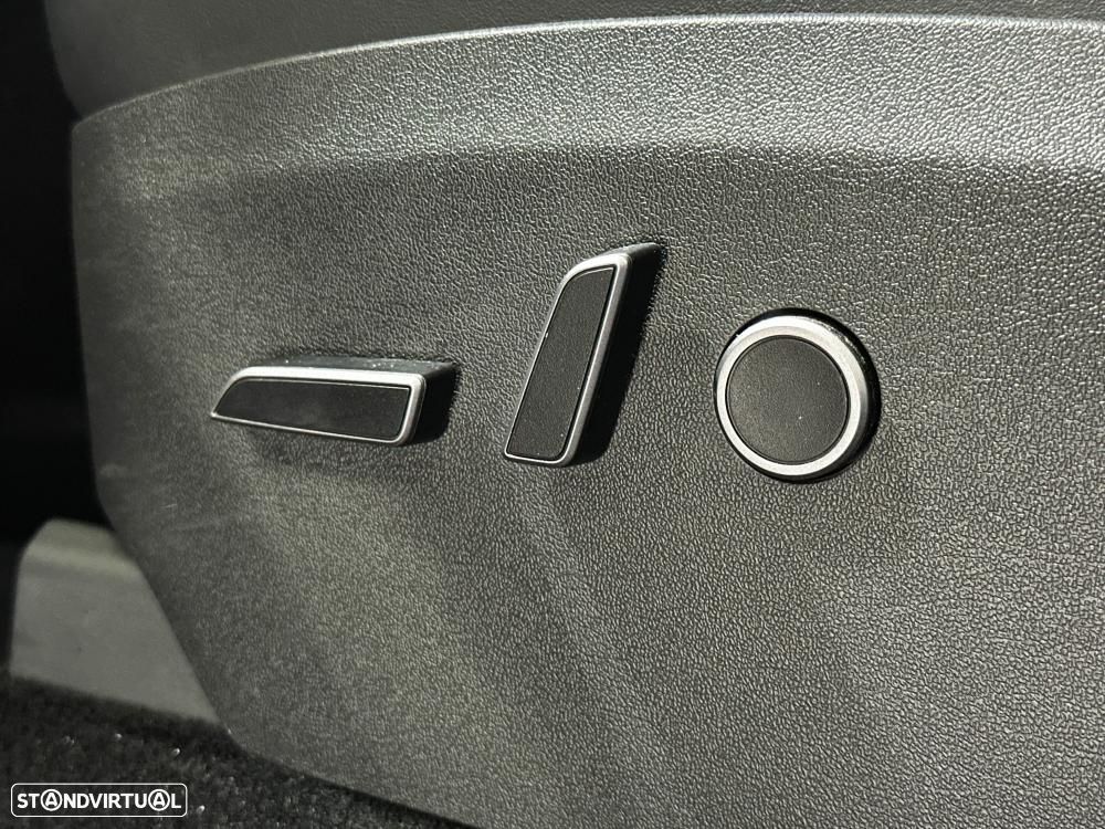 Tesla Model Y Performance Dual Motor AWD - 40