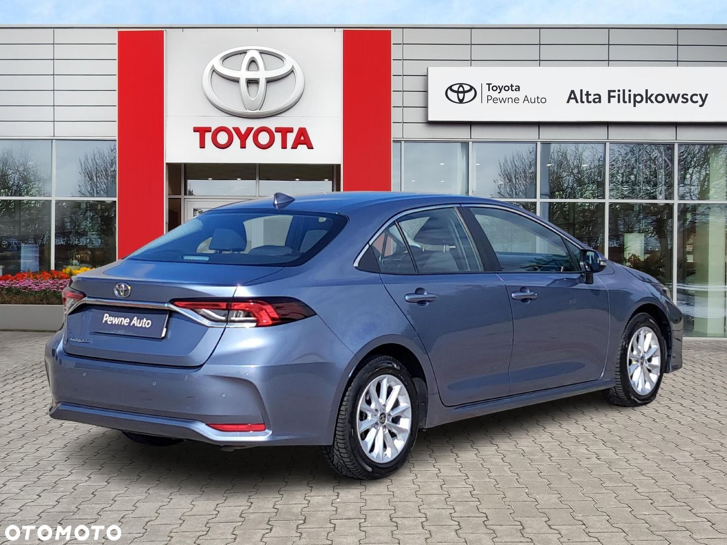 Toyota Corolla - 2