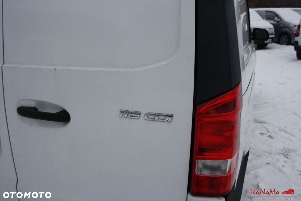 Mercedes-Benz VITO - 26