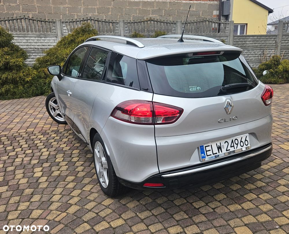 Renault Clio 1.2 16V 75 LIMITED - 2
