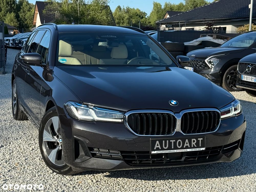 BMW Seria 5 520d Luxury Line - 24