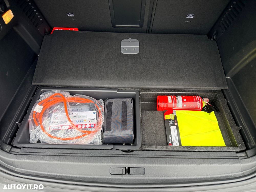 Peugeot 3008 PHEV 180 EAT8 Allure Pack - 17