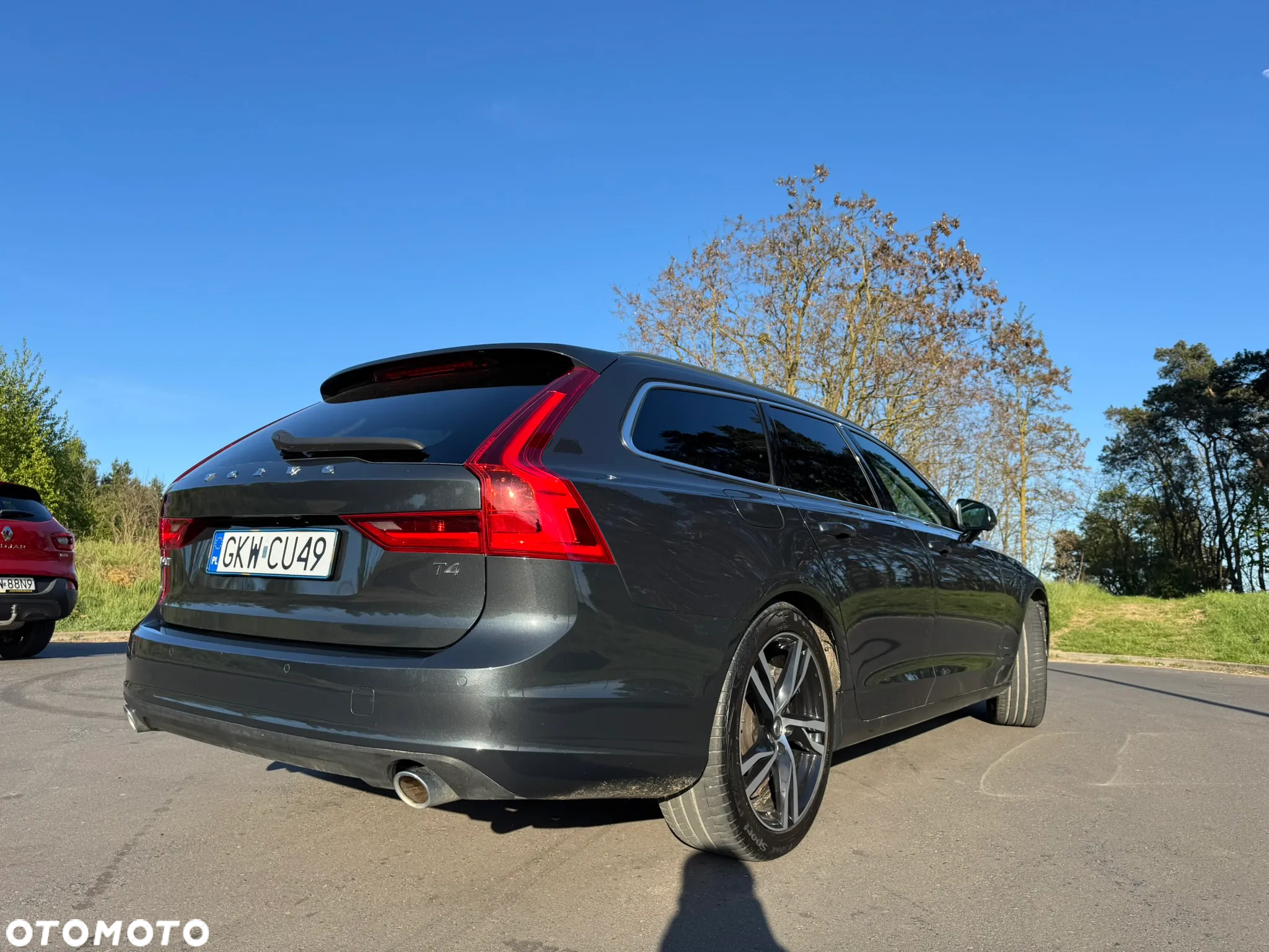 Volvo V90 T4 Geartronic Momentum Pro - 12