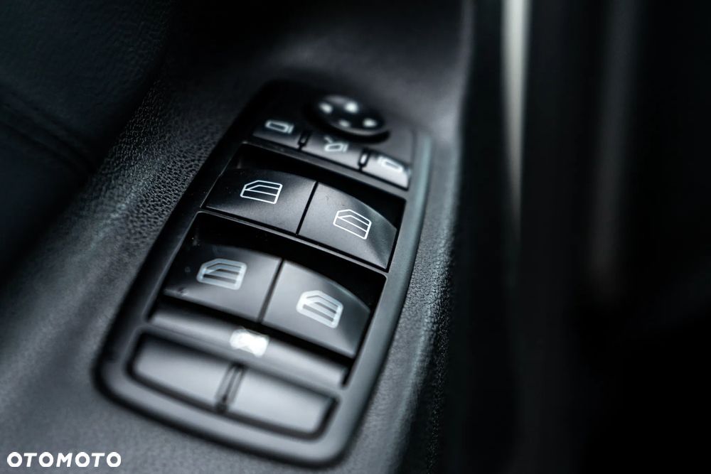 Mercedes-Benz ML 350 CDI 4-Matic - 24