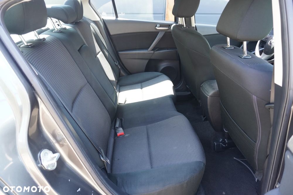 Mazda 3 1.6 Exclusive + EU5 - 11