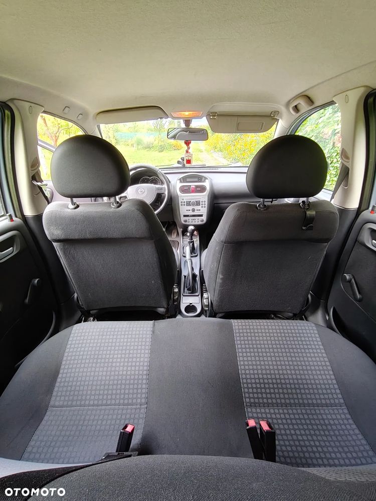 Opel Corsa - 7