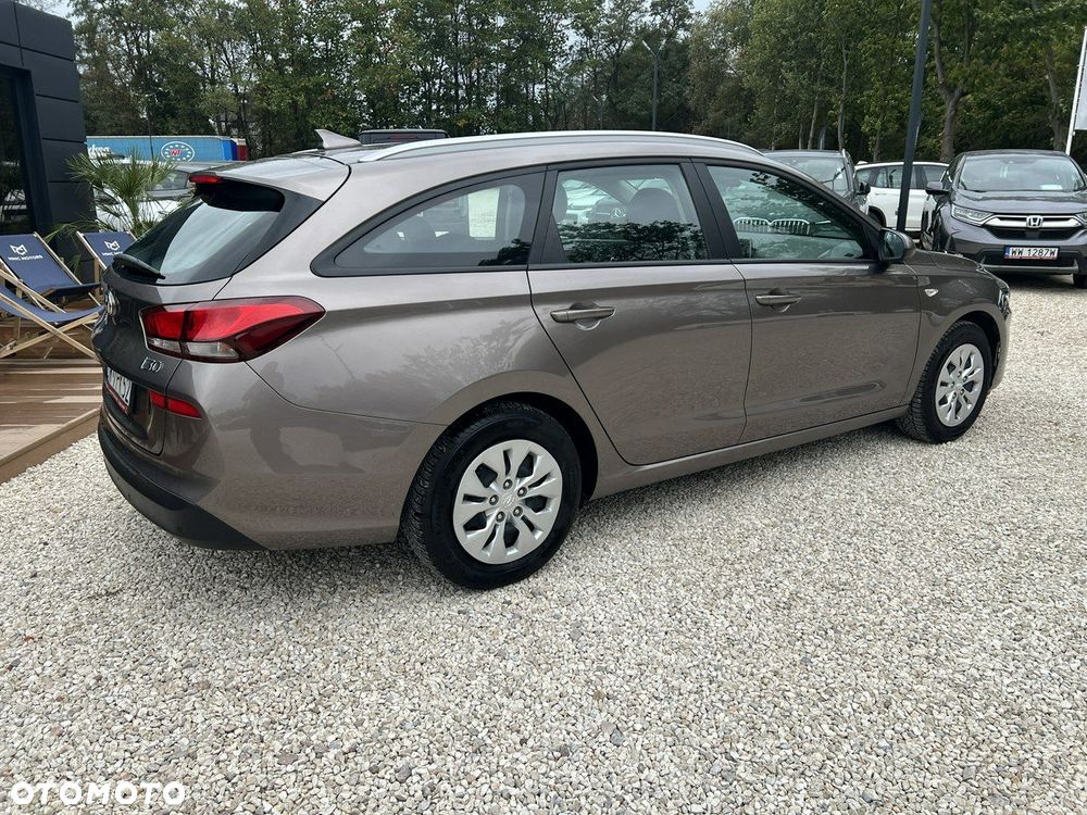 Hyundai i30 - 19