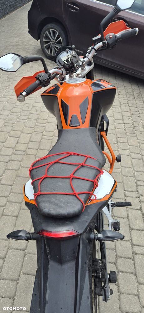 KTM Duke 125 - 8