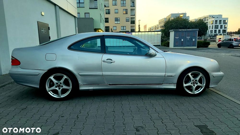 Mercedes-Benz CLK 200 - 17