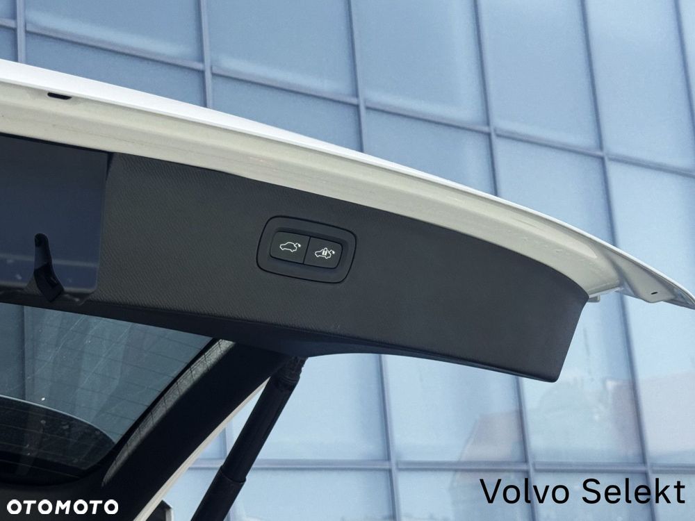 Volvo XC 90 - 33