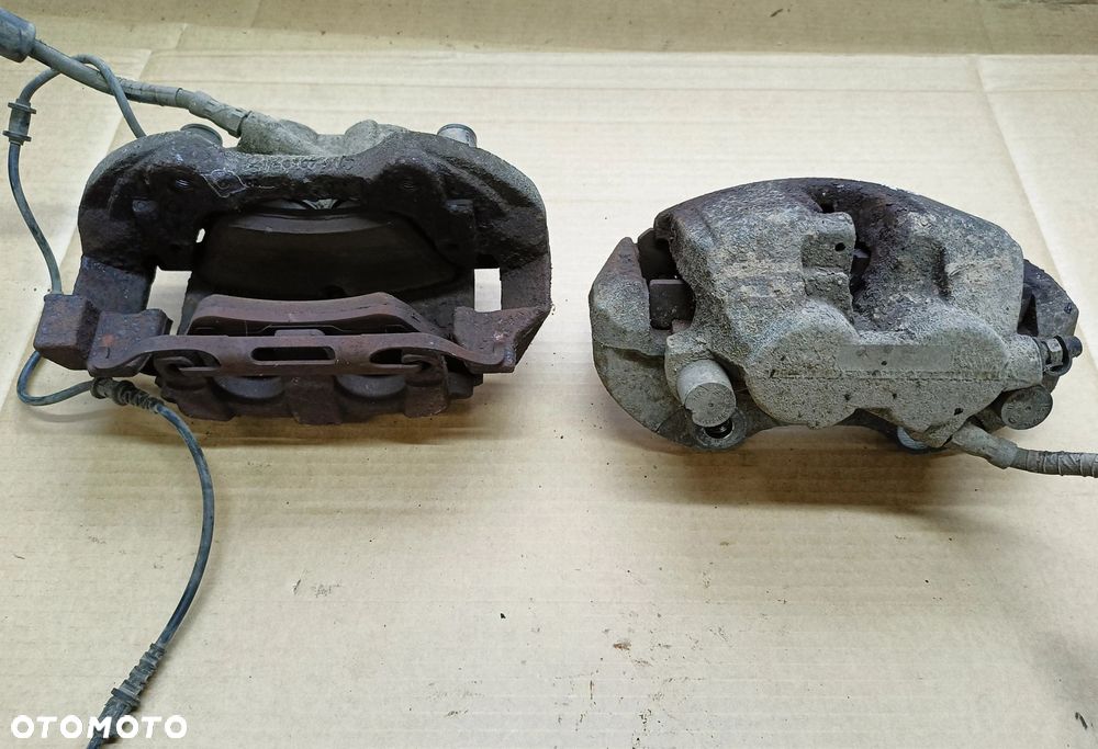 W251 zacisk hamulcowy przedni przód 3,0CDI W164 R Klasa Mercedes