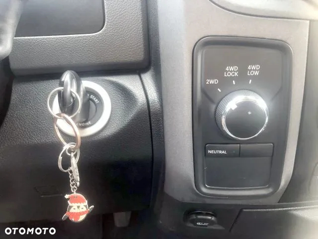 Dodge RAM 1500 5.7 4x4 - 27