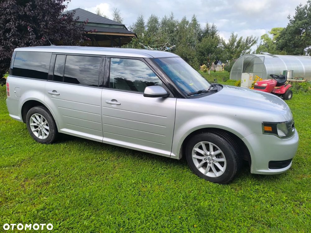 Ford Flex - 6