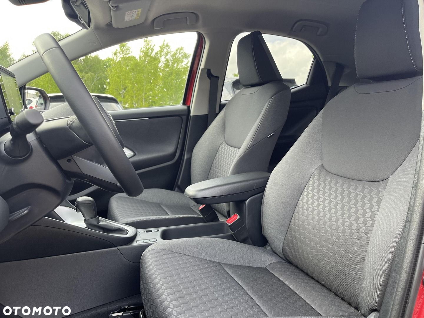 Toyota Yaris Hybrid 1.5 Style - 6