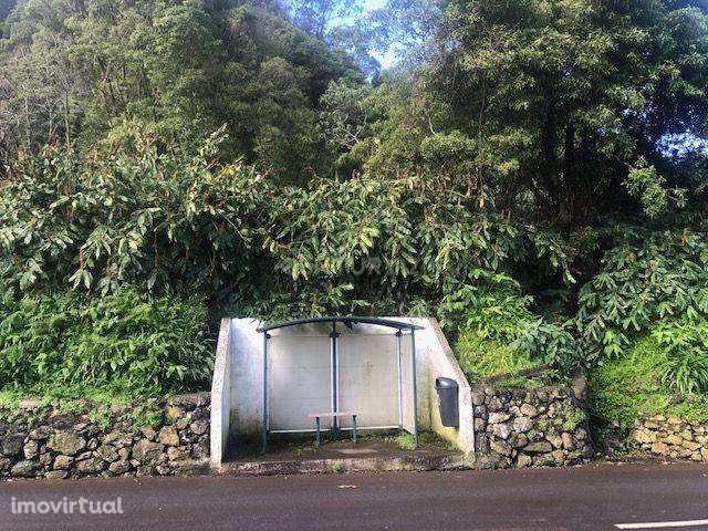 Terreno localizado em zona calma nas Fontinhas - Grande imagem: 3/4