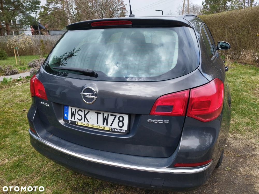 Opel Astra 1.4 T Sport - 11