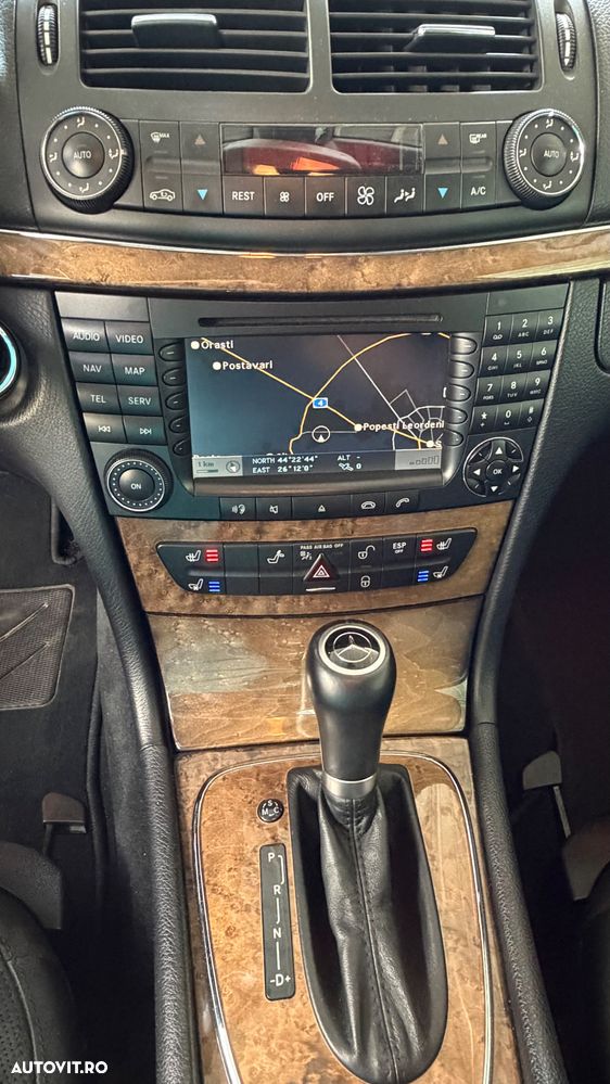 Mercedes-Benz E 320 CDI 4MATIC Automatik - 12