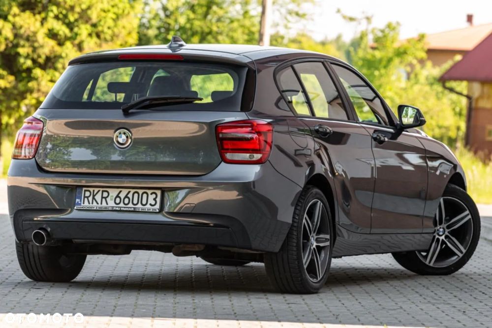 BMW Seria 1 116i Sport Line - 12