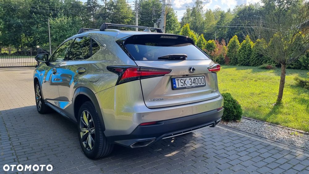 Lexus NX 300 F Sport AWD - 4