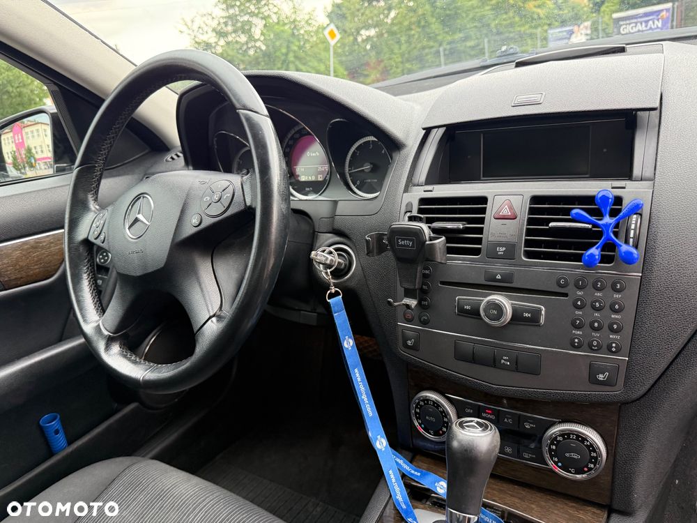 Mercedes-Benz Klasa C 200 T CDI DPF Automatik Elegance - 11